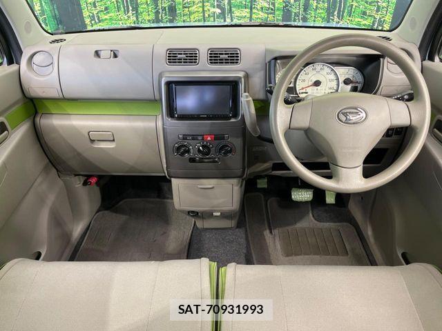 Daihatsu MOVE CONTE 2015-05 6909489-1
