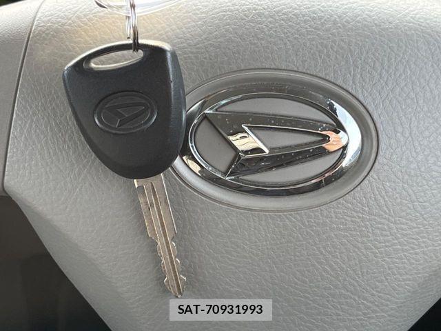 Daihatsu MOVE CONTE 2015-05 6909489-5