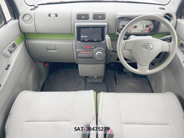 Daihatsu MOVE CONTE 2014-10 6909486-1