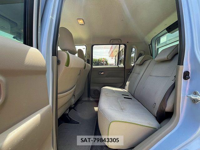 Daihatsu MOVE CONTE 2013-08 7059743-12