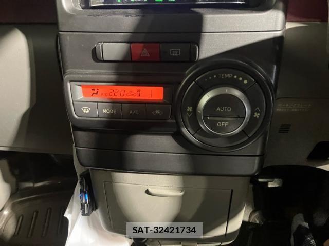 Daihatsu MOVE CONTE 2011-09 7059741-12