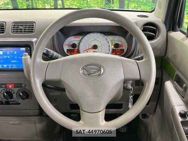 Daihatsu MOVE CONTE 2013-07 7059740-11
