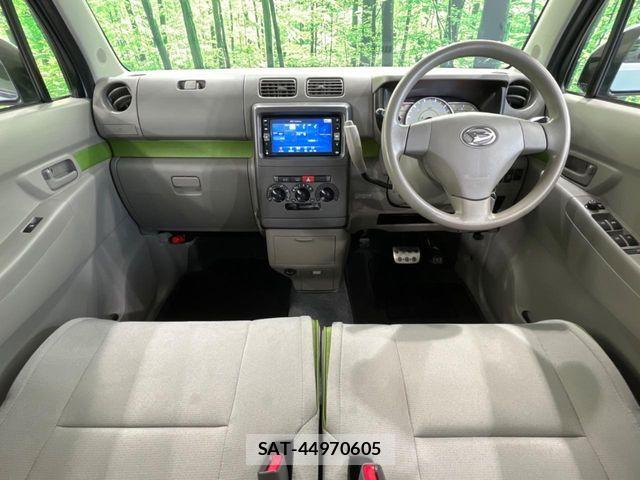 Daihatsu MOVE CONTE 2013-07 7059740-1