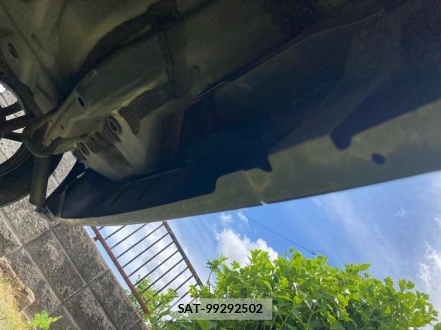 Daihatsu MOVE CONTE 2013-01 7222207-4