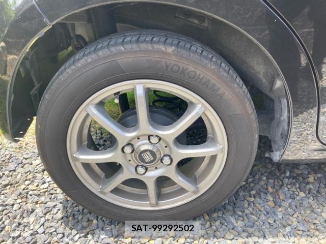 Daihatsu MOVE CONTE 2013-01 7222207-6
