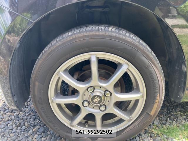 Daihatsu MOVE CONTE 2013-01 7222207-8