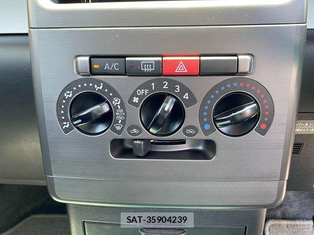 Daihatsu MOVE CONTE 2015-05 7222212-19