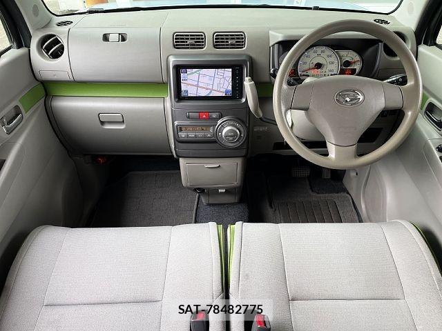 Daihatsu MOVE CONTE 2014-03 7272422-1