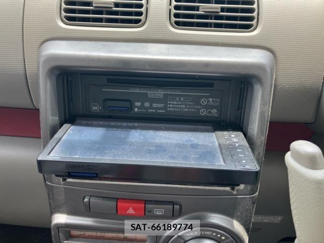 Daihatsu MOVE CONTE 2013-06 7328619-17