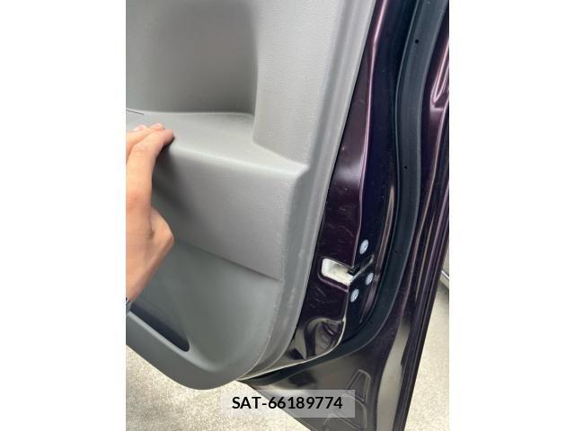 Daihatsu MOVE CONTE 2013-06 7328619-20