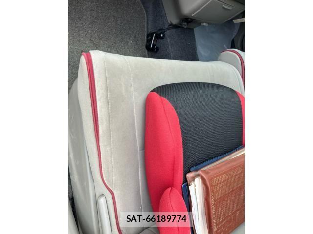 Daihatsu MOVE CONTE 2013-06 7328619-24