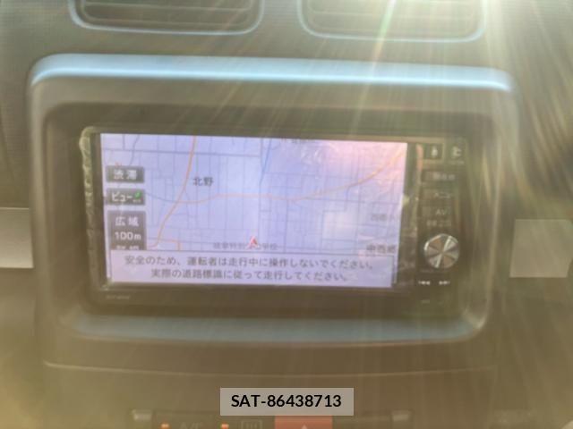 Daihatsu MOVE CONTE 2015-07 7456039-19