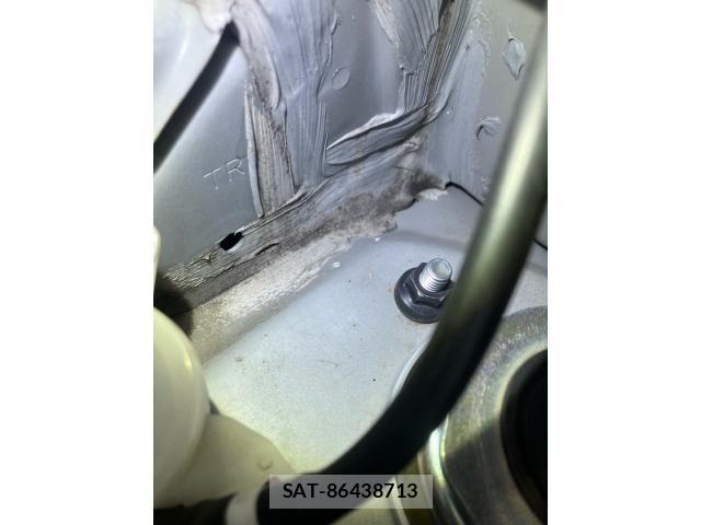 Daihatsu MOVE CONTE 2015-07 7456039-25
