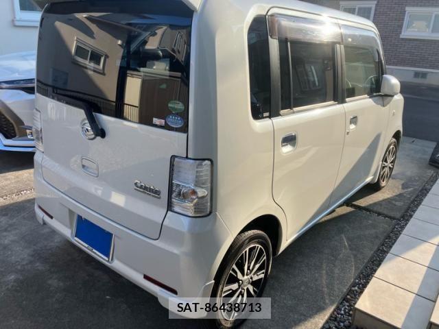 Daihatsu MOVE CONTE 2015-07 7456039-5