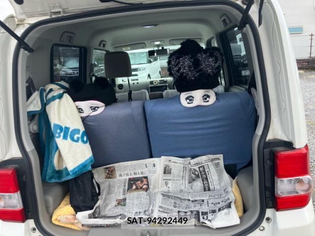Daihatsu MOVE CONTE 2017-01 7618346-13