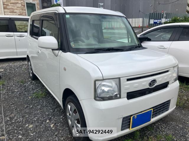 Daihatsu MOVE CONTE 2017-01 7618346-2
