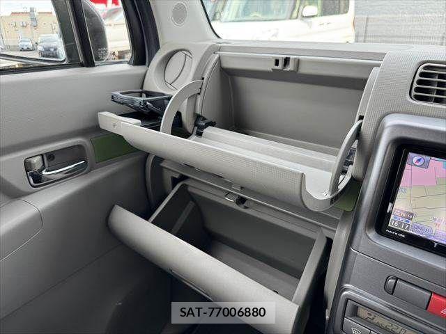Daihatsu MOVE CONTE 2016-02 7618345-27