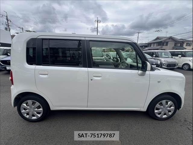 Daihatsu MOVE CONTE 2013-07 7618344-5
