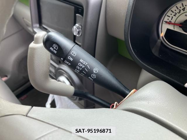 Daihatsu MOVE CONTE 2014-12 7726076-16