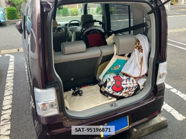 Daihatsu MOVE CONTE 2014-12 7726076-5