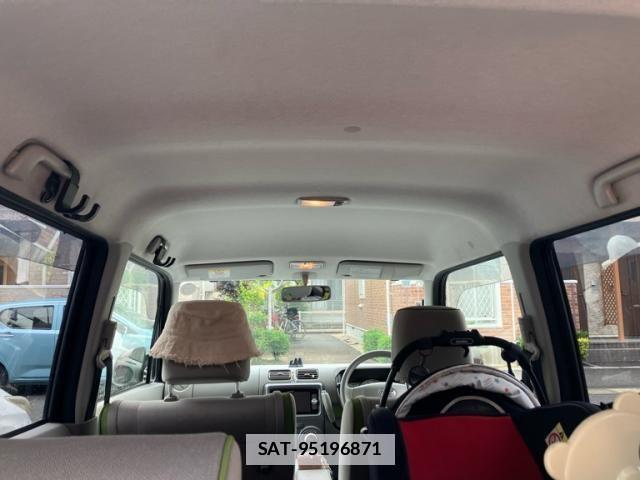 Daihatsu MOVE CONTE 2014-12 7726076-6