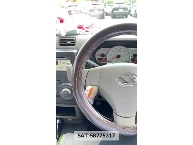 Daihatsu MOVE CONTE 2014-02 7878017-18