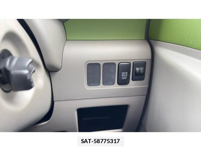 Daihatsu MOVE CONTE 2014-02 7878017-20