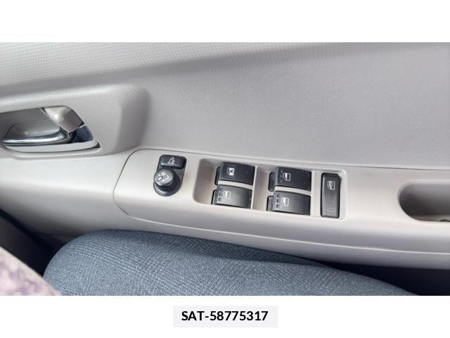Daihatsu MOVE CONTE 2014-02 7878017-21