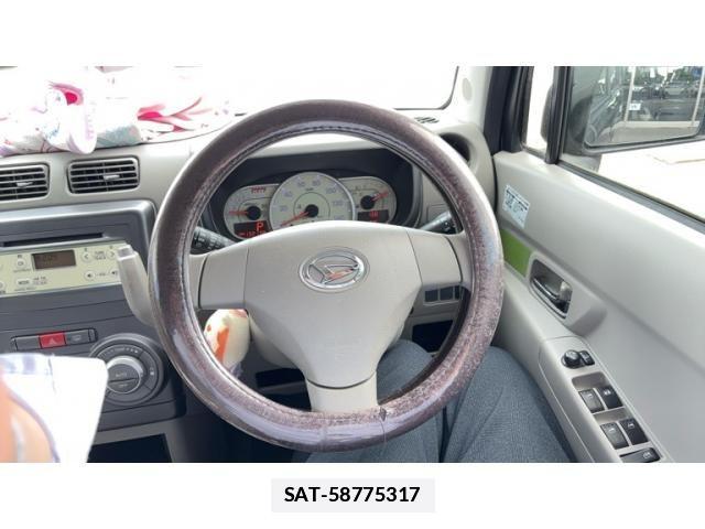 Daihatsu MOVE CONTE 2014-02 7878017-22