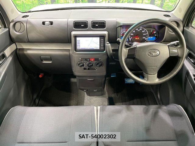 Daihatsu MOVE CONTE 2016-04 8158852-3