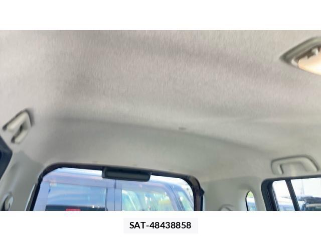Daihatsu MOVE CONTE 2017-02 8230940-22