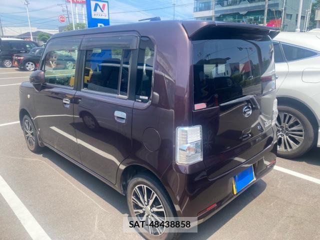 Daihatsu MOVE CONTE 2017-02 8230940-4