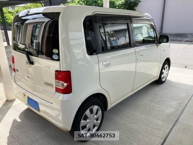 Daihatsu MOVE CONTE 2015-09 8246004-2