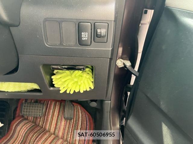 Daihatsu MOVE CONTE 2012-01 8246005-11