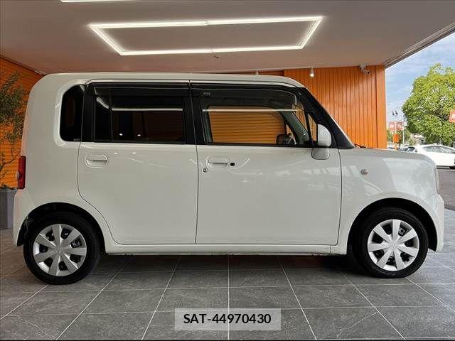 Daihatsu MOVE CONTE 2013-05 8336906-11