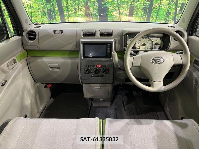 Daihatsu MOVE CONTE 2015-10 8367262-1