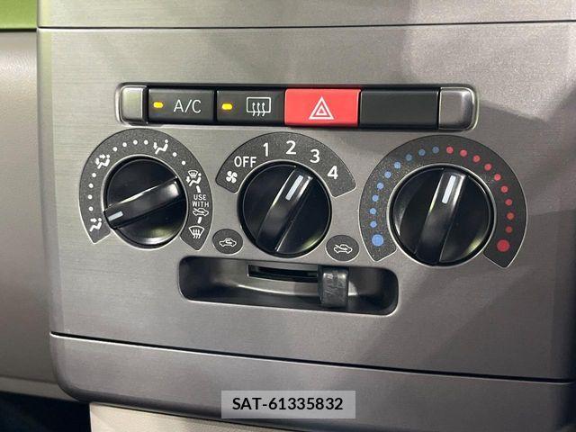 Daihatsu MOVE CONTE 2015-10 8367262-5