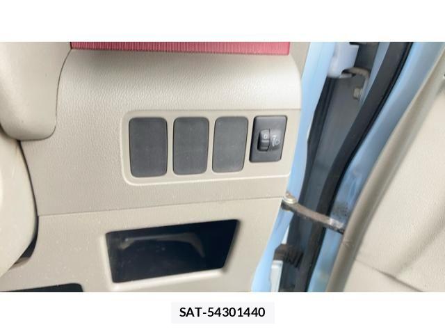 Daihatsu MOVE CONTE 2011-08 8437794-17