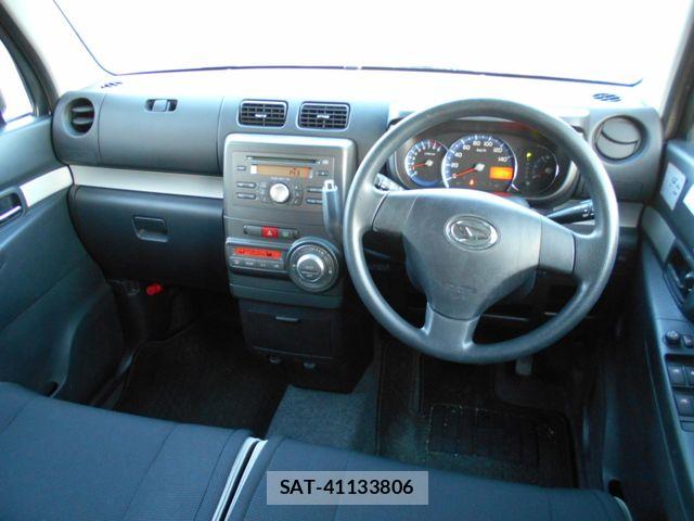 Daihatsu MOVE CONTE 2013-06 6909501-11