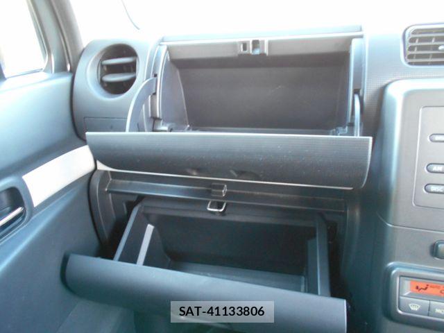 Daihatsu MOVE CONTE 2013-06 6909501-13