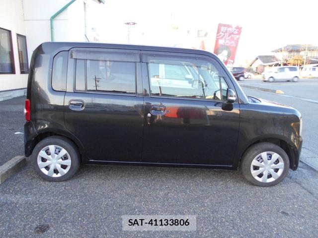 Daihatsu MOVE CONTE 2013-06 6909501-3