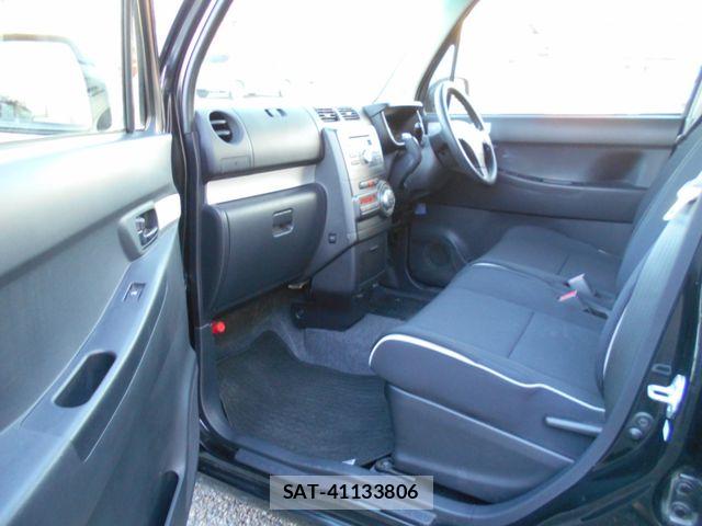 Daihatsu MOVE CONTE 2013-06 6909501-7