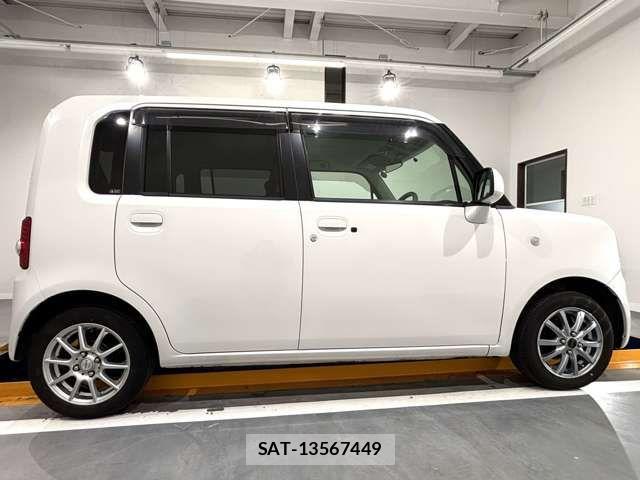 Daihatsu MOVE CONTE 2011-11 6995998-8