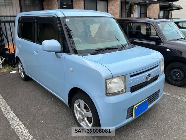Daihatsu MOVE CONTE 2014-01 7272421-0
