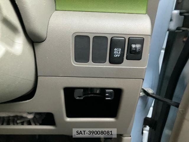 Daihatsu MOVE CONTE 2014-01 7272421-11