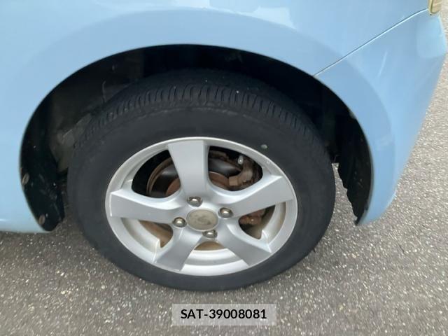 Daihatsu MOVE CONTE 2014-01 7272421-2