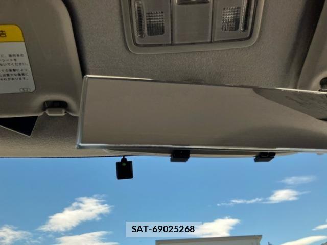 Daihatsu MOVE CONTE 2010-10 7501713-13