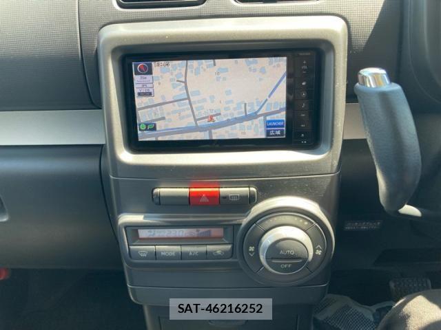 Daihatsu MOVE CONTE 2014-10 7618352-19