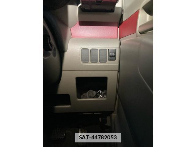 Daihatsu MOVE CONTE 2011-09 7787319-15