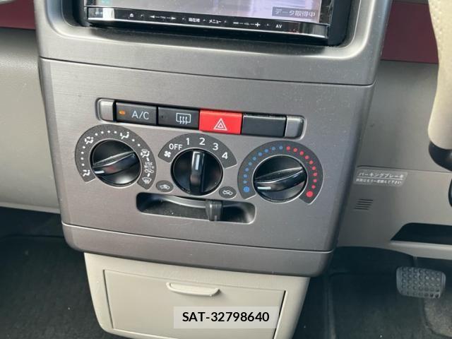 Daihatsu MOVE CONTE 2012-02 7962718-22